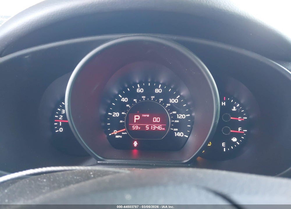 2016 KIA SOUL + VIN: KNDJP3A55G7365318