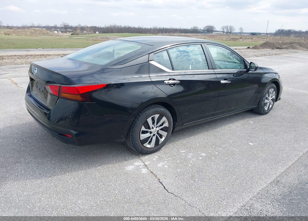 2022 NISSAN ALTIMA S FWD VIN: 1N4BL4BVXNN300077
