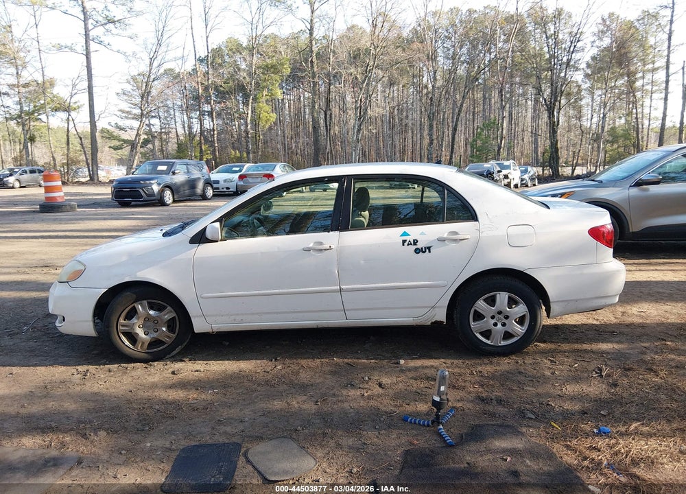2005 TOYOTA COROLLA LE VIN: JTDBR32E952055650