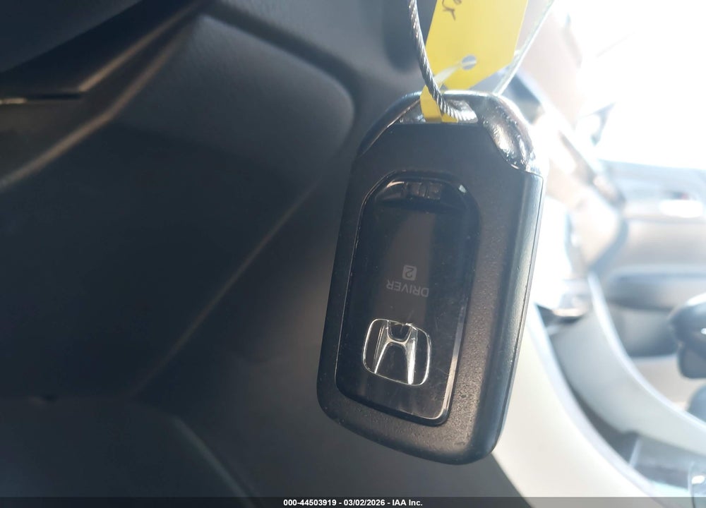 2016 HONDA ACCORD EX-L VIN: 1HGCR2F85GA075682
