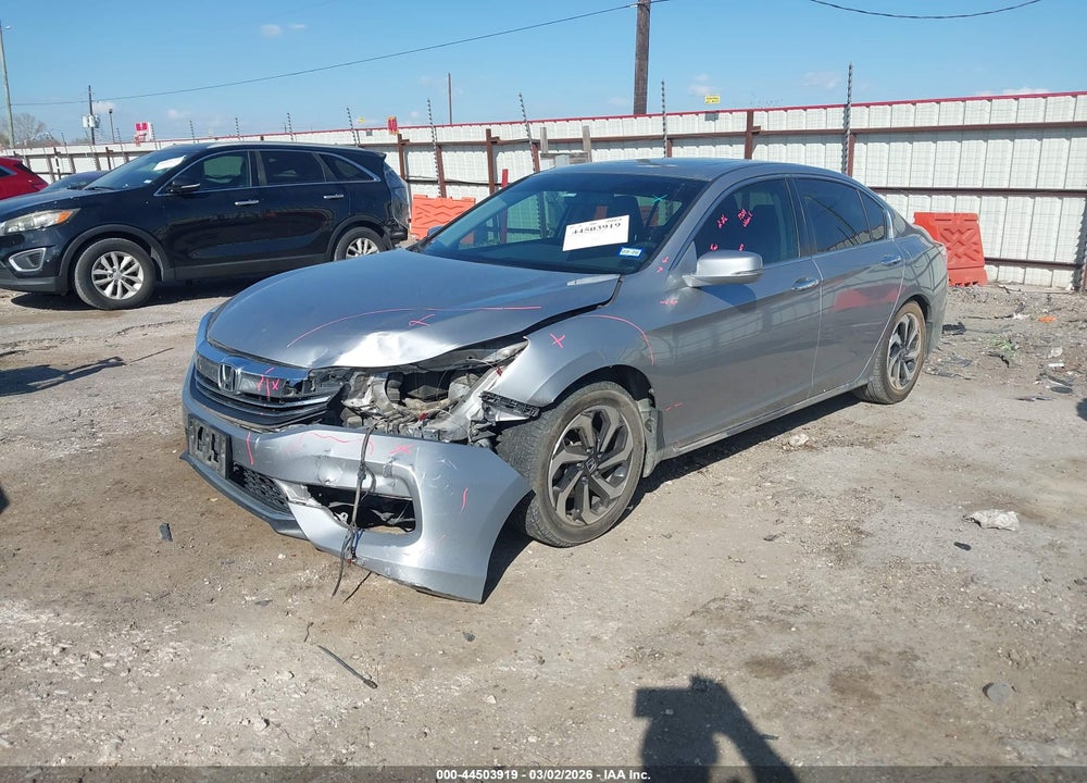 2016 HONDA ACCORD EX-L VIN: 1HGCR2F85GA075682