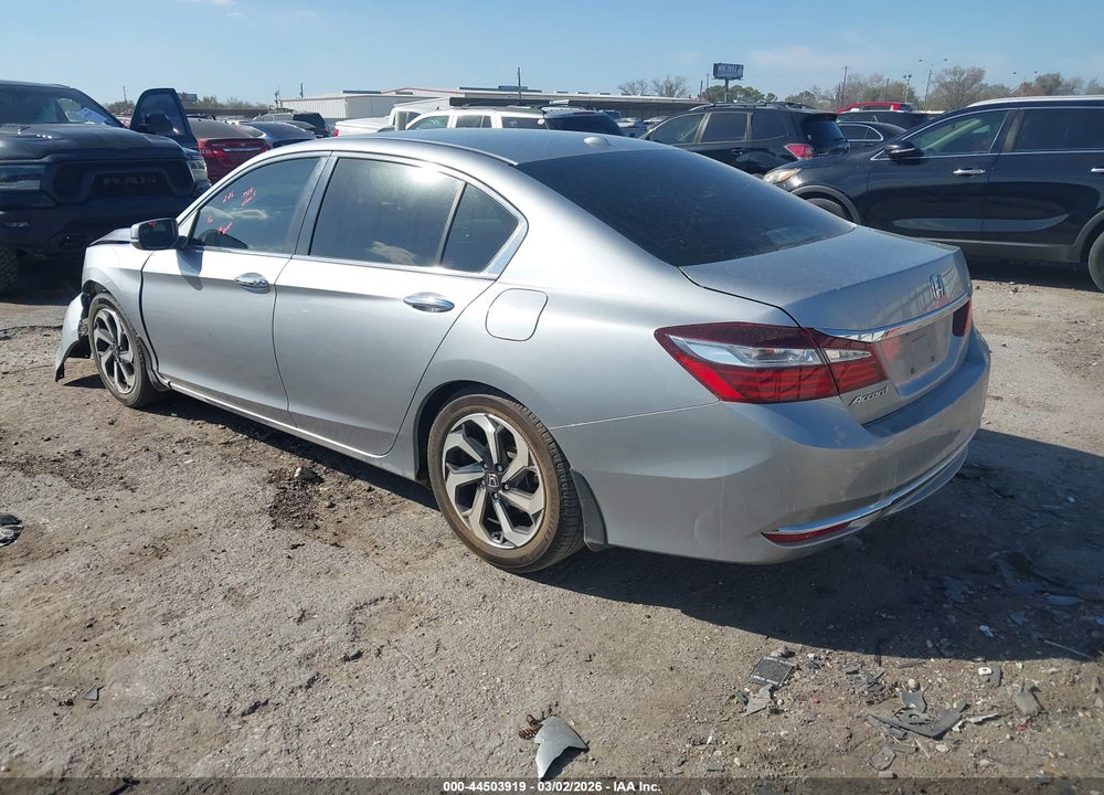 2016 HONDA ACCORD EX-L VIN: 1HGCR2F85GA075682