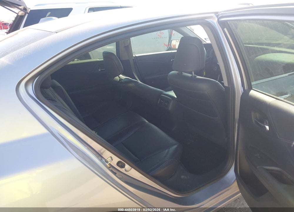 2016 HONDA ACCORD EX-L VIN: 1HGCR2F85GA075682