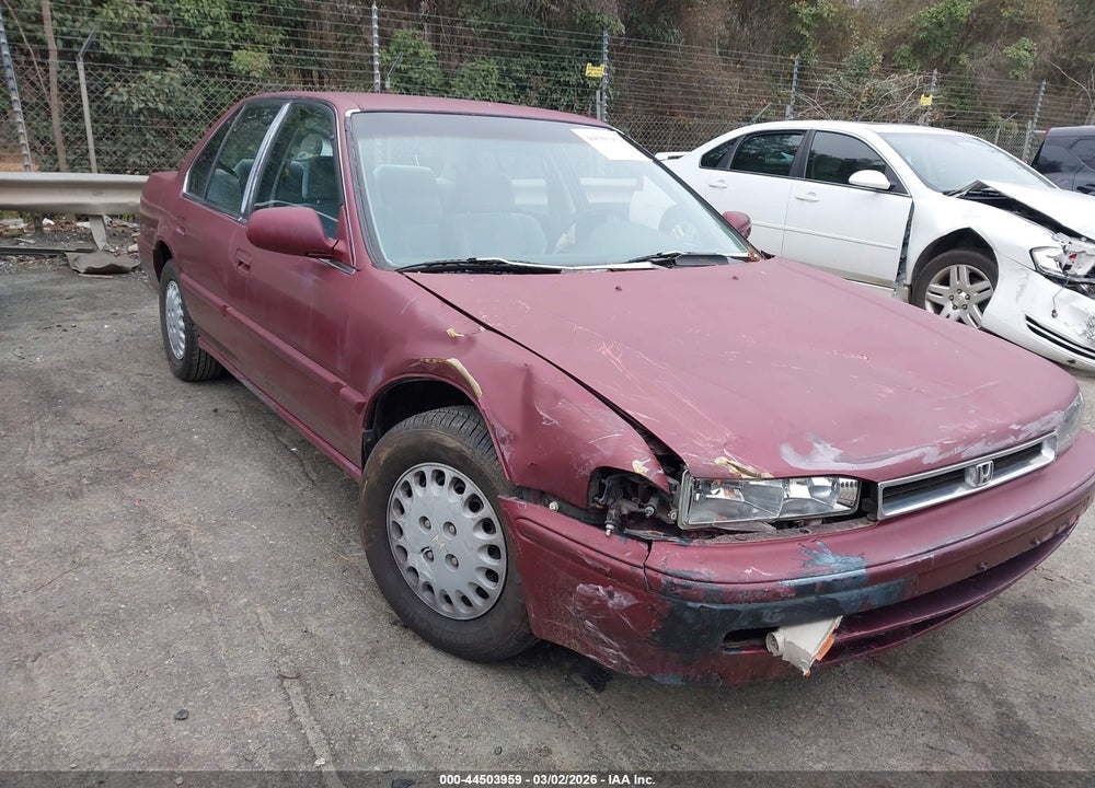 1993 HONDA ACCORD DX VIN: 1HGCB754XPA044377