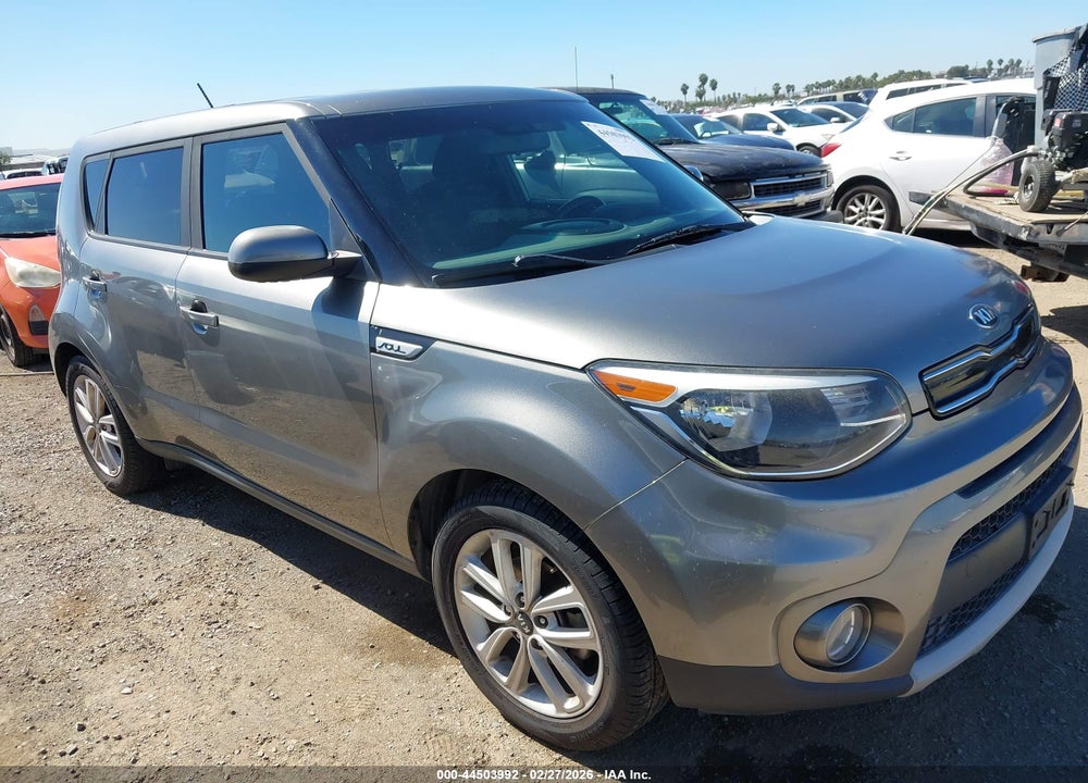 2019 KIA SOUL + VIN: KNDJP3A54K7654330