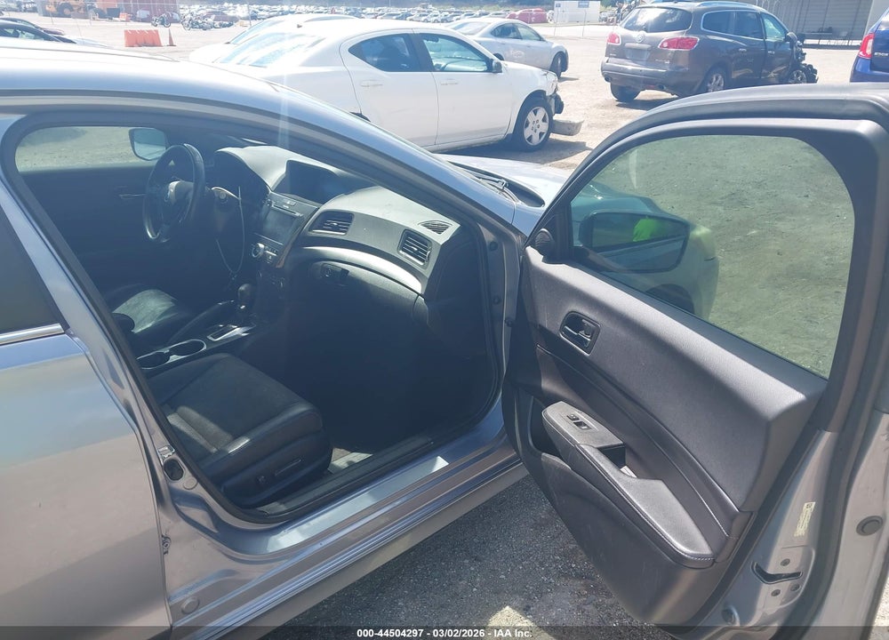 2016 ACURA ILX PREMIUM   A-SPEC PACKAGES/TECHNOLOGY PLUS   A-SPEC PACKAGES VIN: 19UDE2F82GA001524