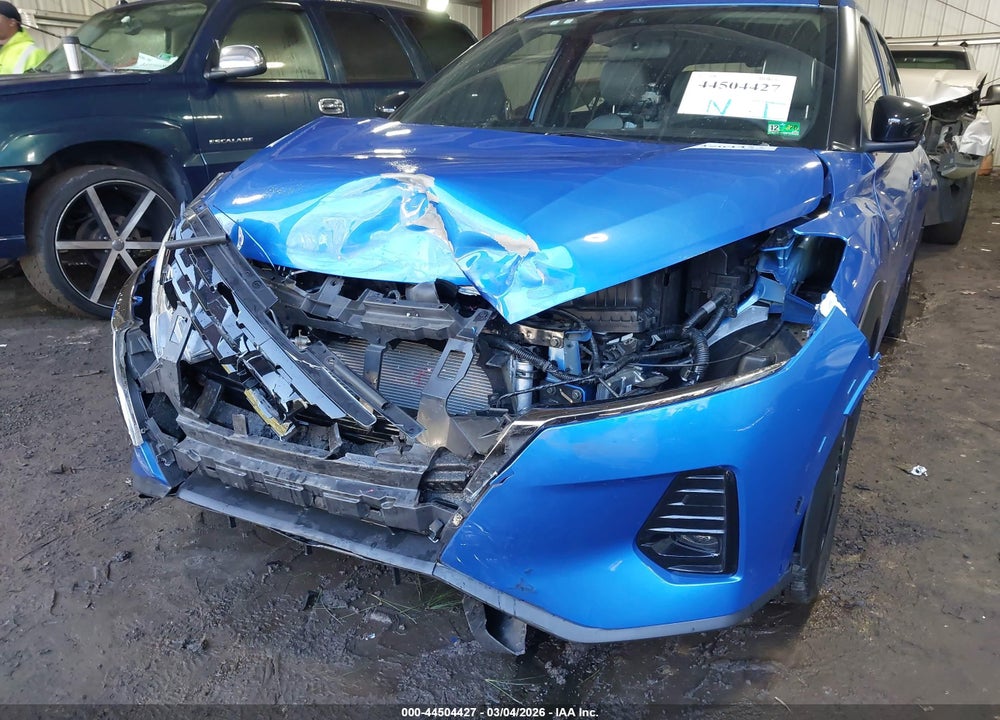 2024 NISSAN KICKS SR XTRONIC CVT VIN: 3N1CP5DV7RL559432