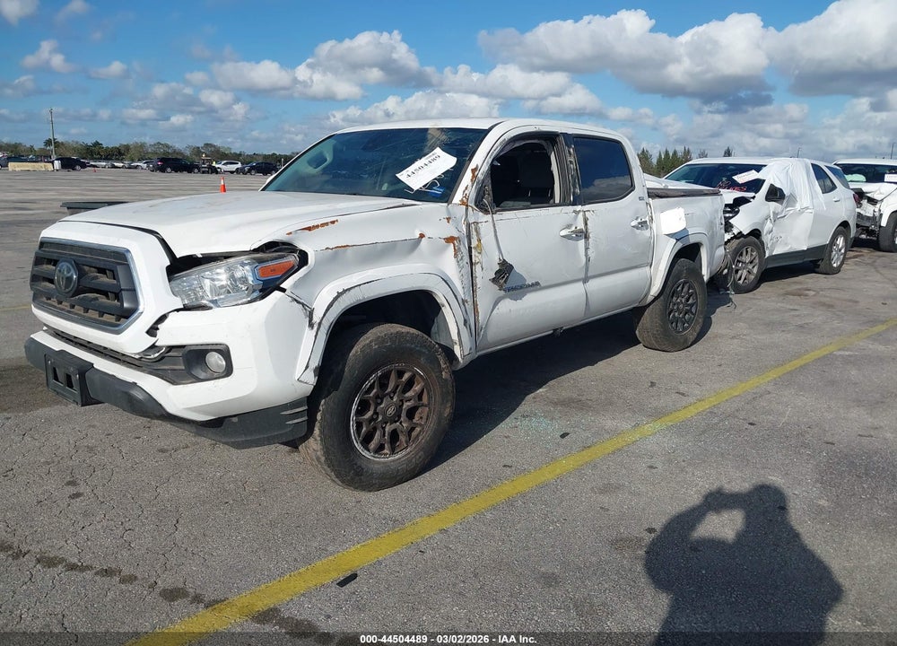 2021 TOYOTA TACOMA SR5 V6 VIN: 3TMAZ5CN7MM158952