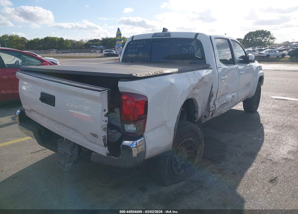 2021 TOYOTA TACOMA SR5 V6 VIN: 3TMAZ5CN7MM158952