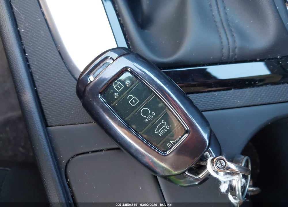 2022 HYUNDAI ELANTRA SEL VIN: KMHLM4AG4NU306358