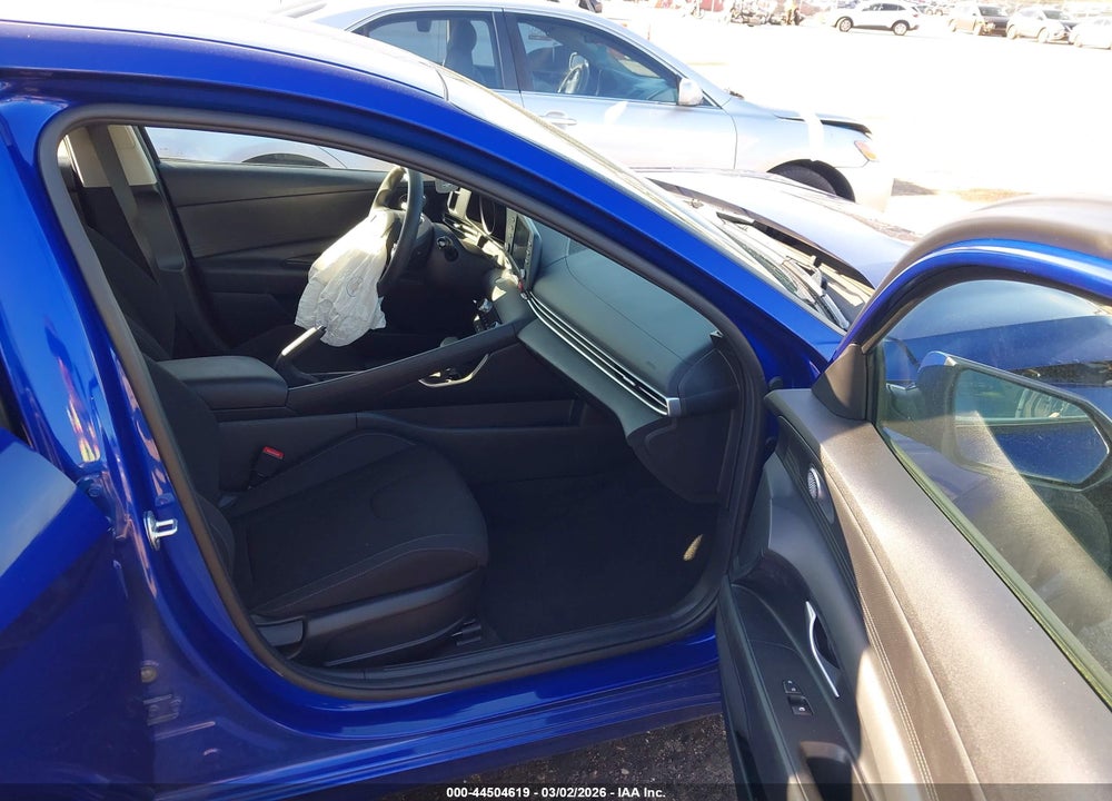 2022 HYUNDAI ELANTRA SEL VIN: KMHLM4AG4NU306358