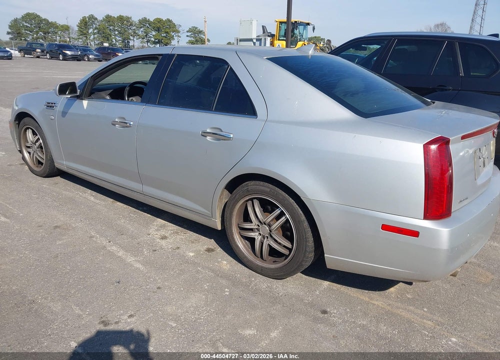 2011 CADILLAC STS LUXURY SPORT VIN: 1G6DU6ED8B0104780