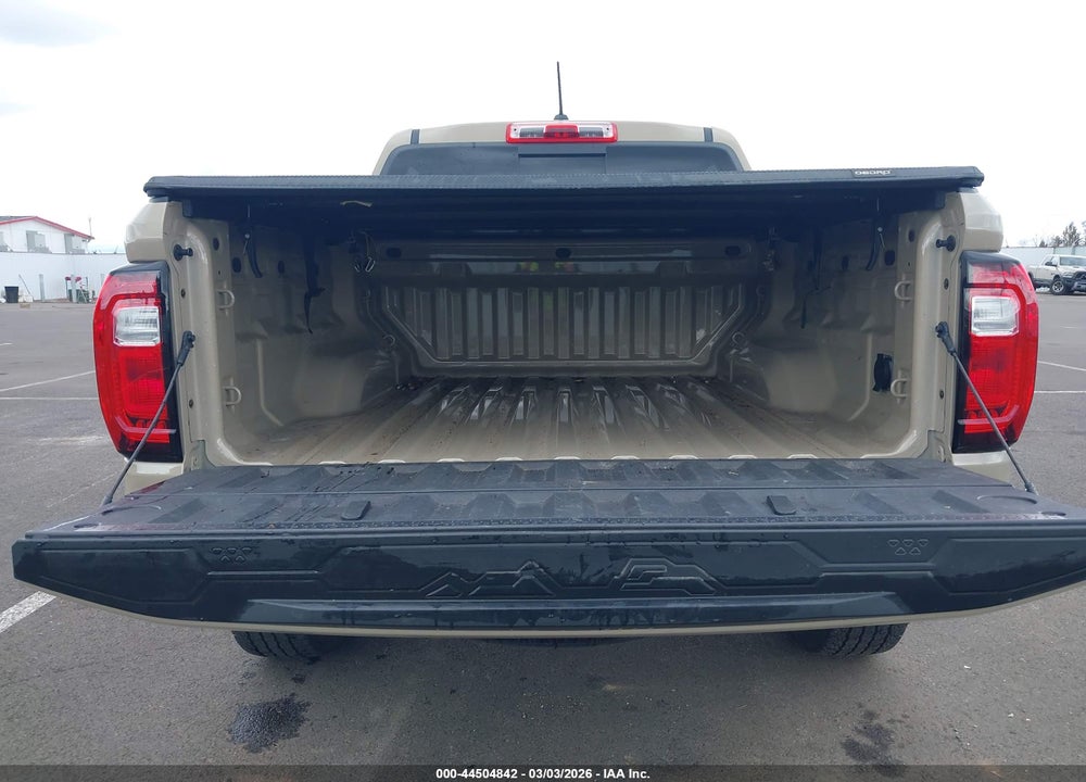 2023 GMC CANYON 4WD  SHORT BOX AT4 VIN: 1GTP6DEK3P1133886