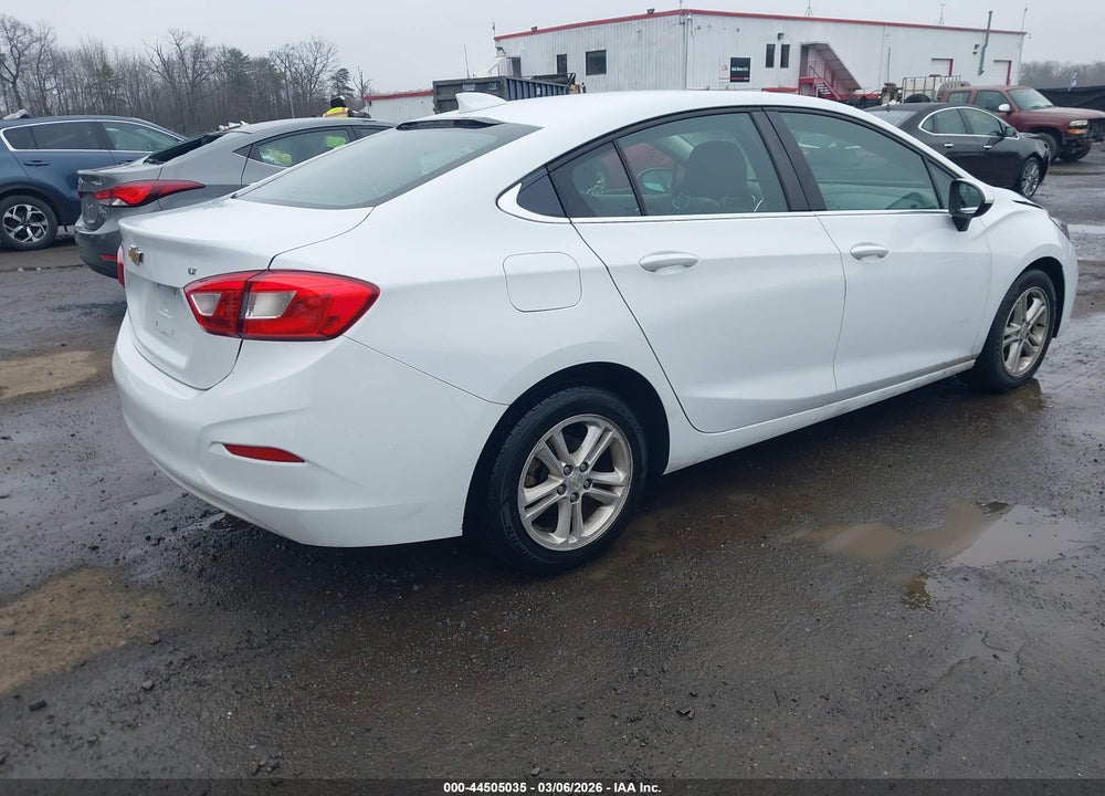 2018 CHEVROLET CRUZE LT AUTO VIN: 1G1BE5SM9J7232797