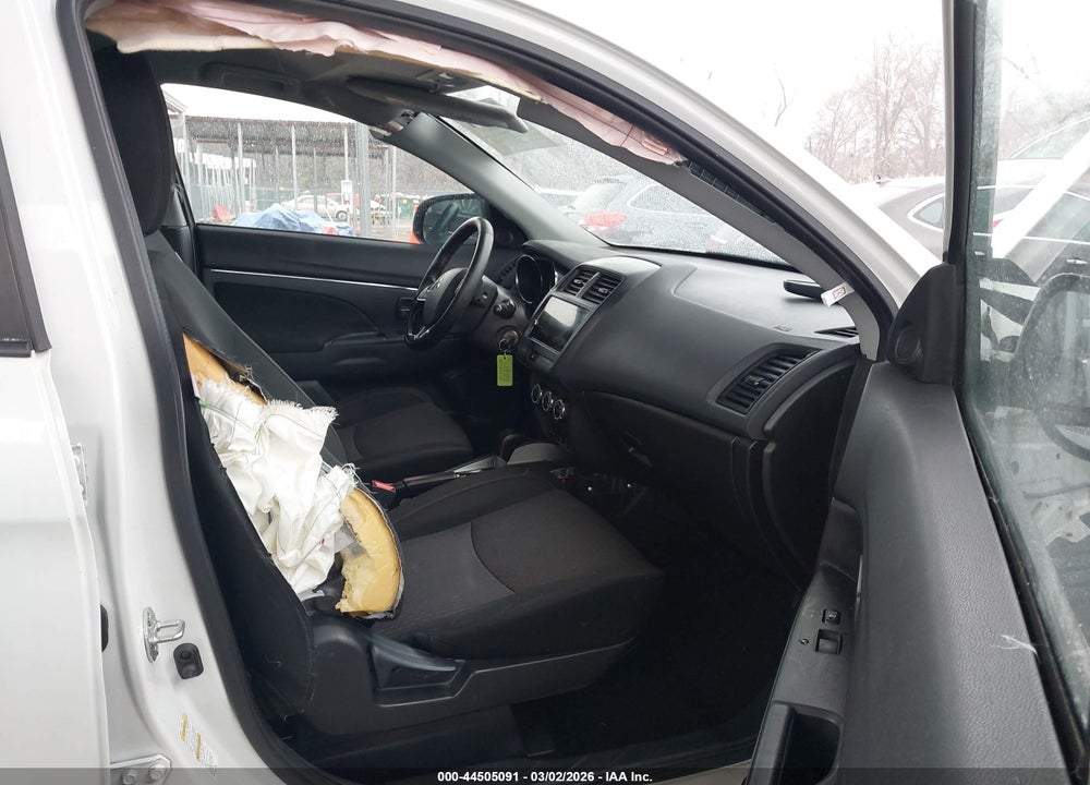 2019 MITSUBISHI OUTLANDER SPORT 2.0 LE VIN: JA4AP3AU2KU010893