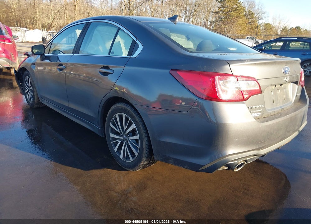 2019 SUBARU LEGACY 2.5I PREMIUM VIN: 4S3BNAF6XK3015960
