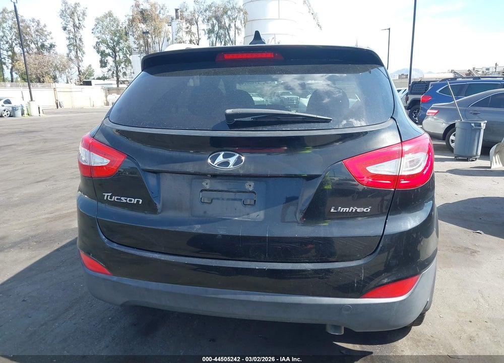 2015 HYUNDAI TUCSON LIMITED VIN: KM8JU3AG7FU992530