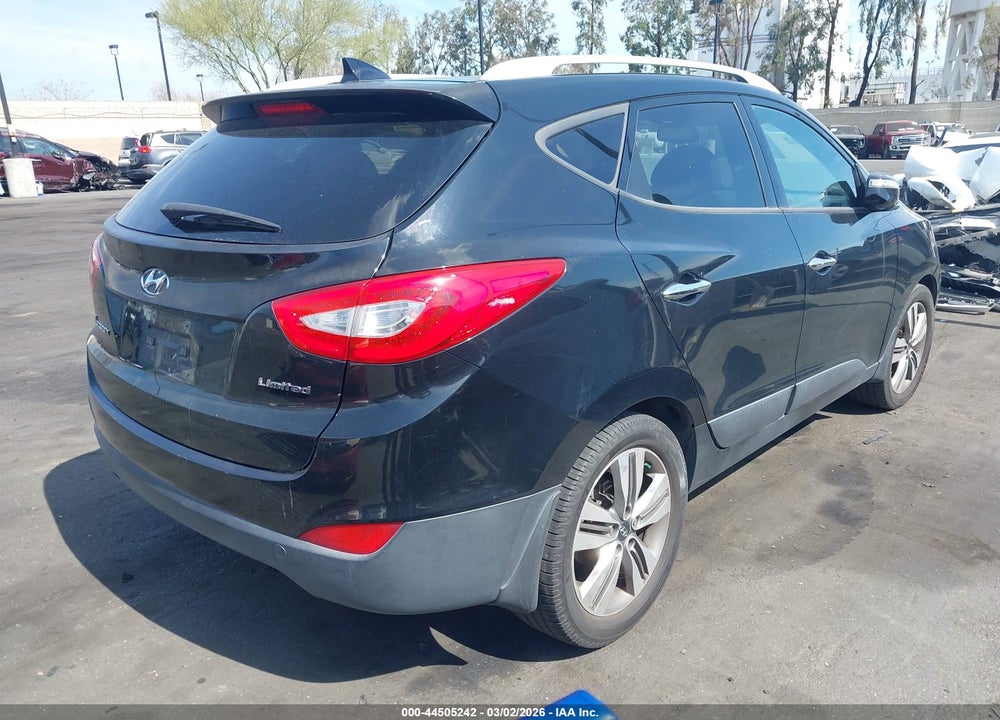 2015 HYUNDAI TUCSON LIMITED VIN: KM8JU3AG7FU992530