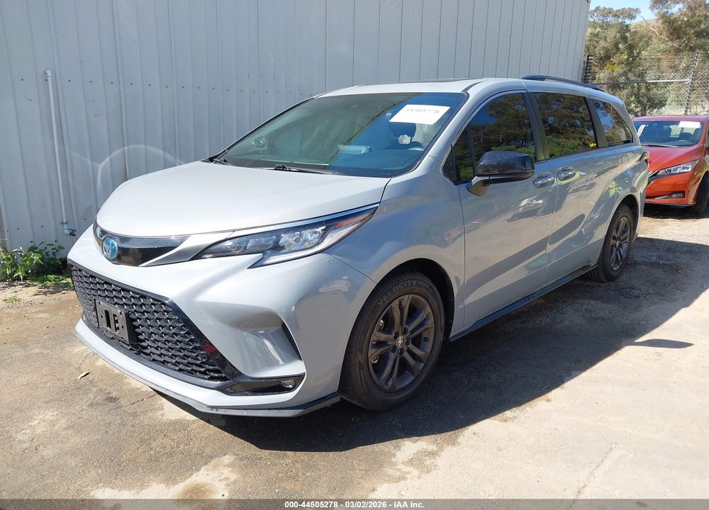 2024 TOYOTA SIENNA XSE VIN: 5TDDSKFC1RS113118