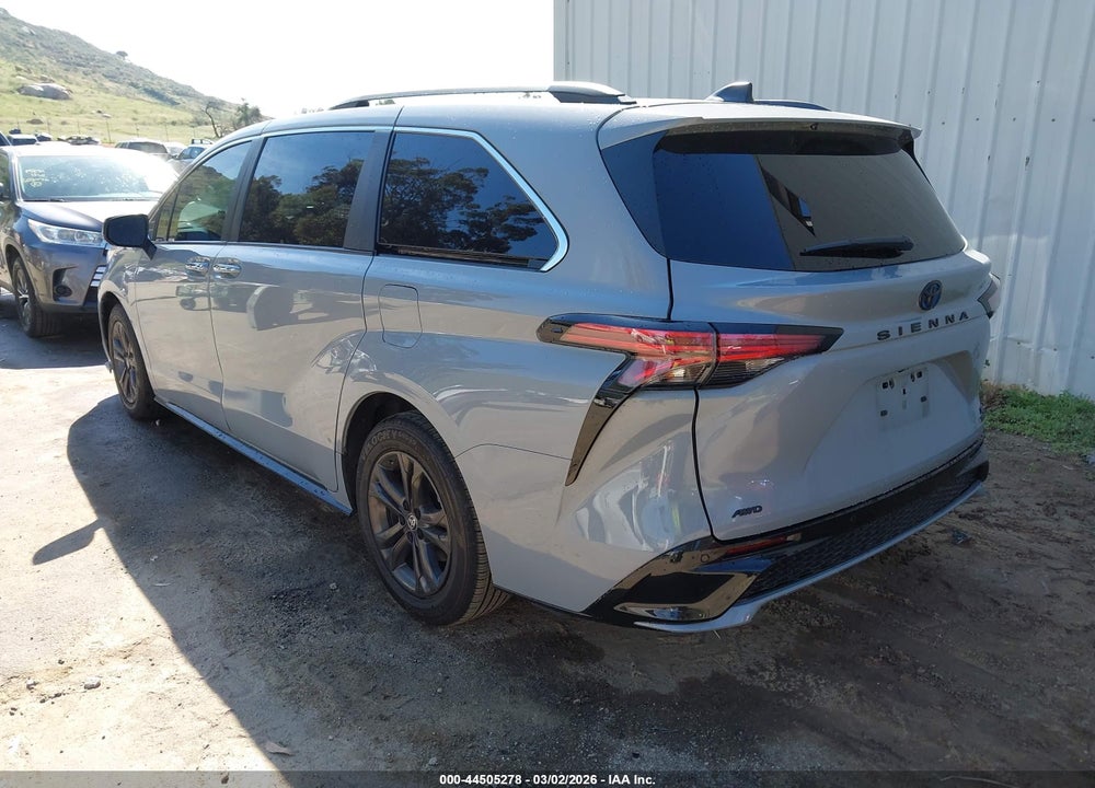 2024 TOYOTA SIENNA XSE VIN: 5TDDSKFC1RS113118