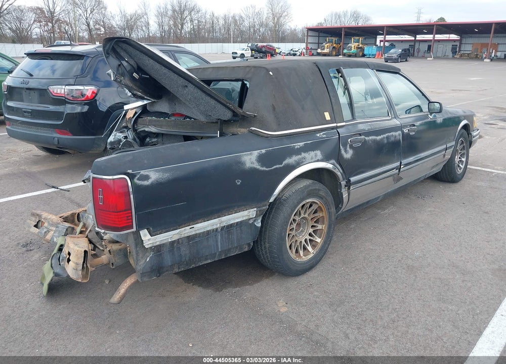 1991 LINCOLN TOWN CAR SIGNATURE VIN: 1LNCM82W9MY688407