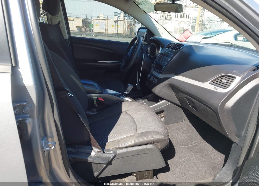 2015 DODGE JOURNEY SXT VIN: 3C4PDCBG1FT696524