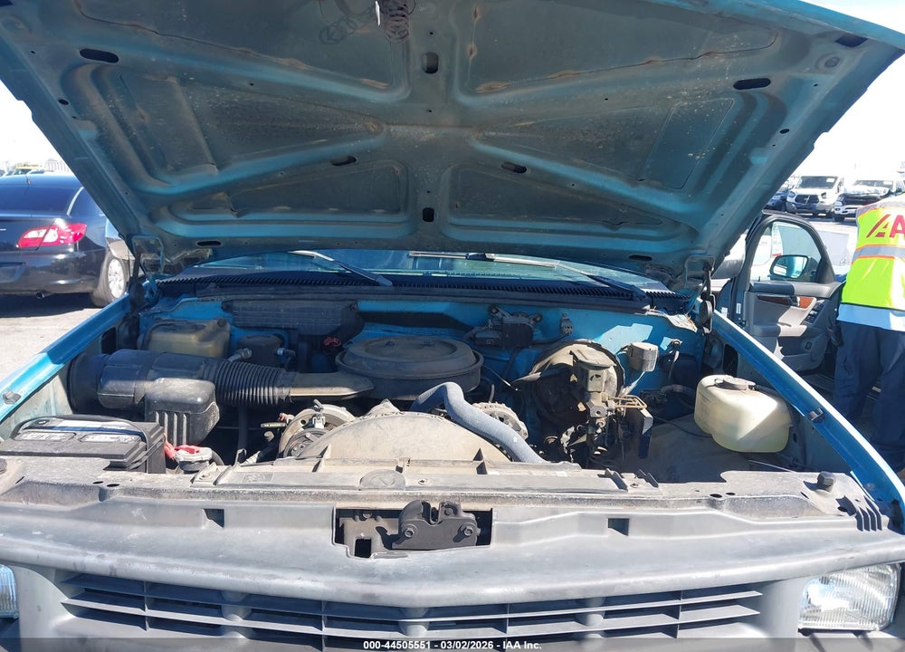 1994 CHEVROLET GMT-400 C2500 VIN: 1GCFC24H5RE275165