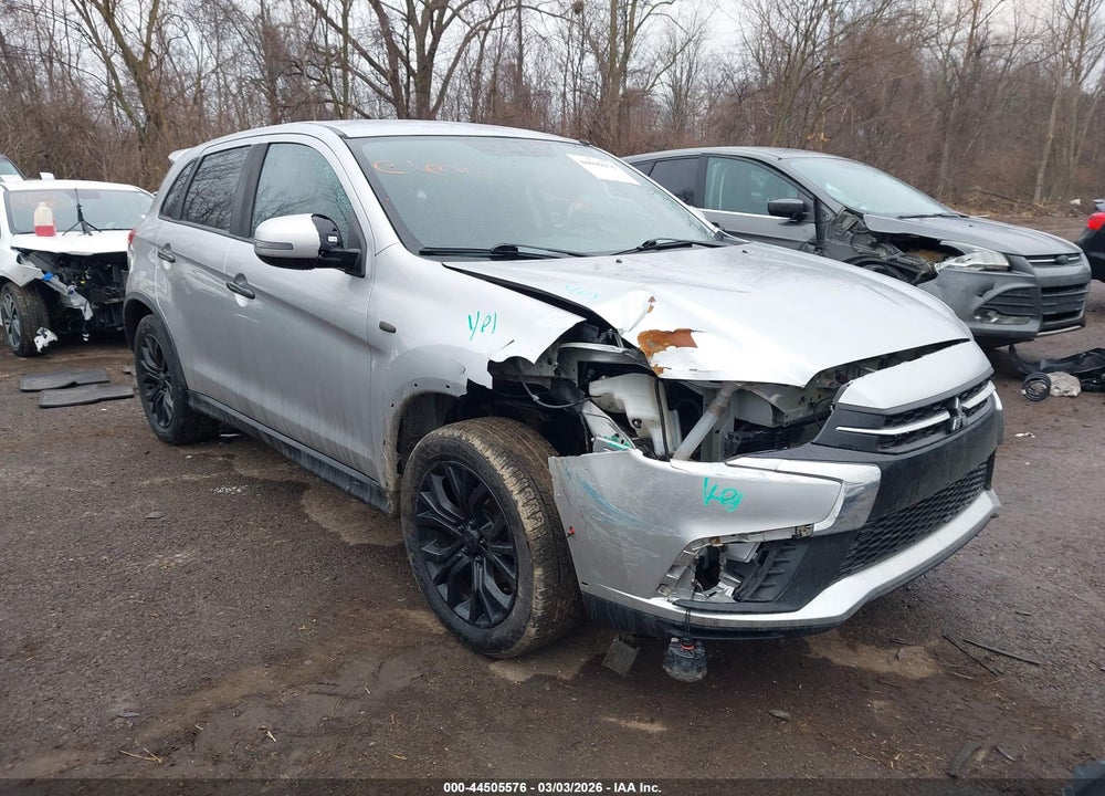 2018 MITSUBISHI OUTLANDER SPORT 2.0 ES VIN: JA4AP3AUXJZ032741
