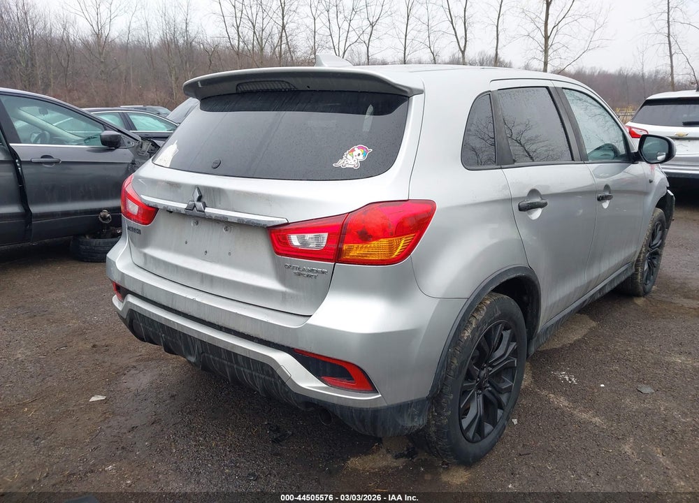 2018 MITSUBISHI OUTLANDER SPORT 2.0 ES VIN: JA4AP3AUXJZ032741