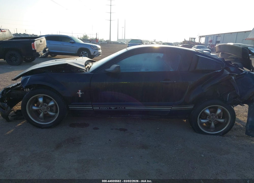 2007 FORD MUSTANG V6 DELUXE/V6 PREMIUM VIN: 1ZVFT80N475366209