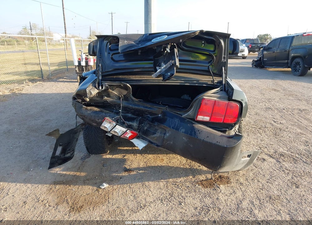 2007 FORD MUSTANG V6 DELUXE/V6 PREMIUM VIN: 1ZVFT80N475366209