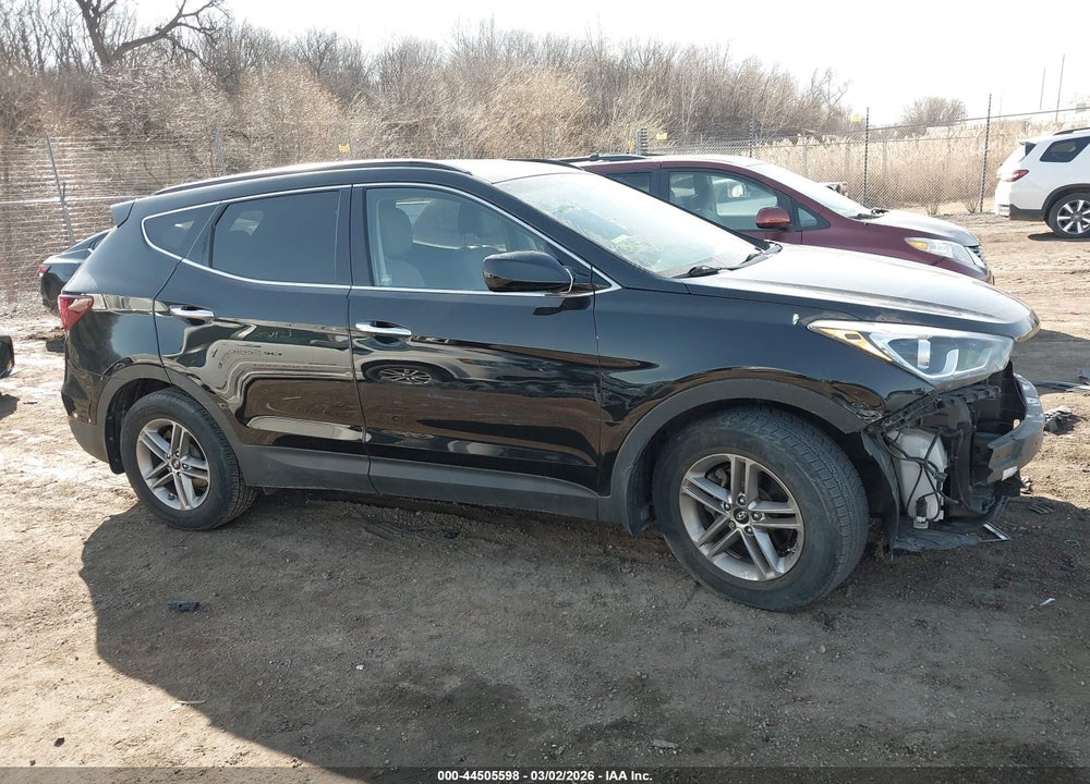 2017 HYUNDAI SANTA FE SPORT 2.4L VIN: 5NMZU3LB8HH015707