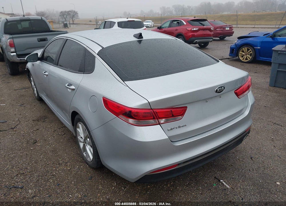 2017 KIA OPTIMA LX VIN: 5XXGT4L34HG124690