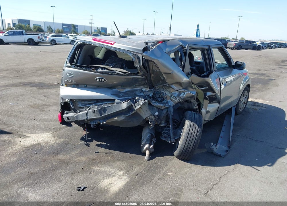 2016 KIA SOUL VIN: KNDJN2A28G7246068