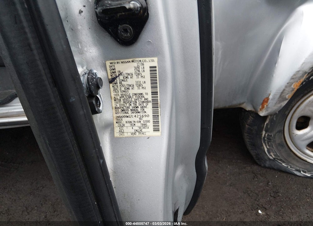 2007 NISSAN FRONTIER SE VIN: 1N6AD06W17C425690