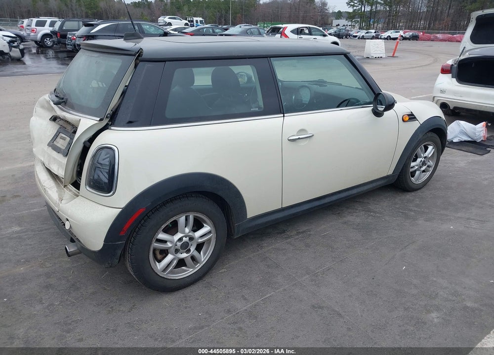 2012 MINI COOPER VIN: WMWSU3C50CT254684