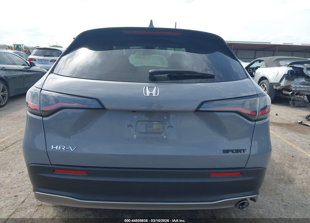 2024 HONDA HR-V 2WD SPORT/2WD SPORT W/O BSI VIN: 3CZRZ1H56RM728896