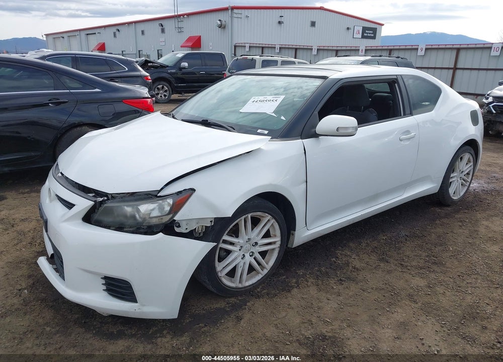 2011 SCION TC VIN: JTKJF5C70B3002365