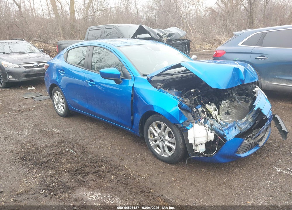 2018 TOYOTA YARIS IA VIN: 3MYDLBYV2JY325018