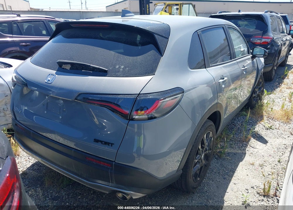 2024 HONDA HR-V 2WD SPORT/2WD SPORT W/O BSI VIN: 3CZRZ1H55RM722099