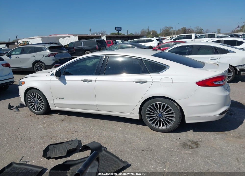 2017 FORD FUSION HYBRID TITANIUM VIN: 3FA6P0RU1HR304774