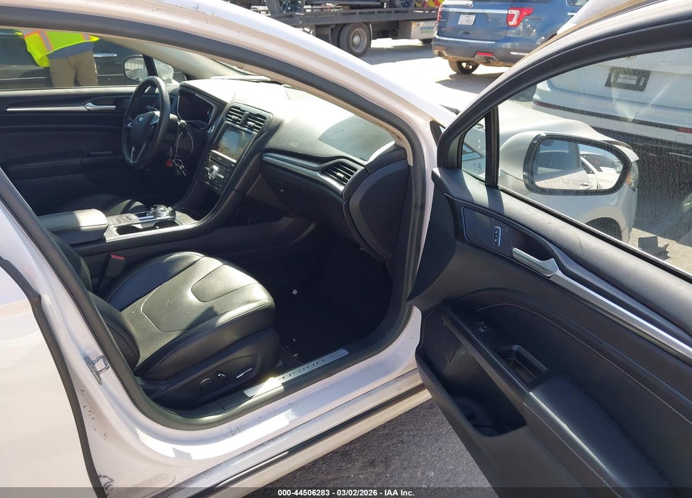 2017 FORD FUSION HYBRID TITANIUM VIN: 3FA6P0RU1HR304774