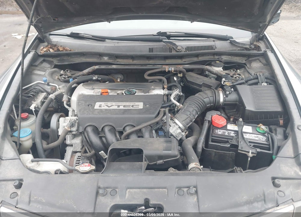 2009 HONDA ACCORD 2.4 EX-L VIN: 1HGCP268X9A019648