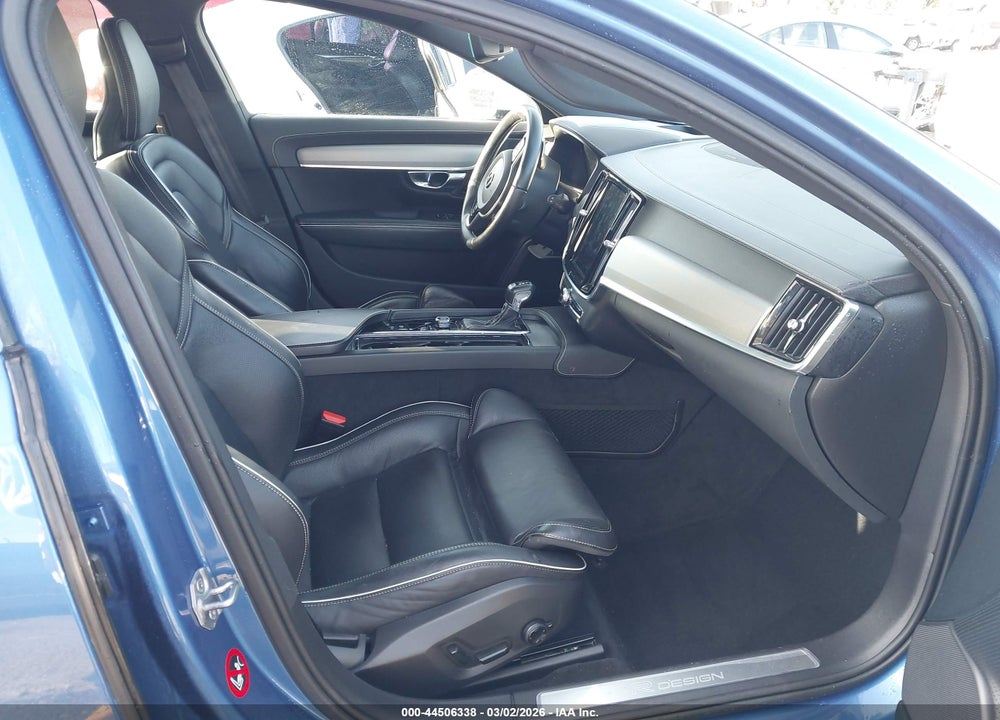 2019 VOLVO V90 T5 R-DESIGN VIN: YV1102GM0K1087298