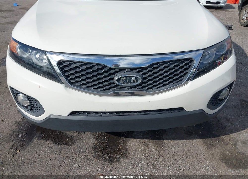 2012 KIA SORENTO LX VIN: 5XYKT4A6XCG193735