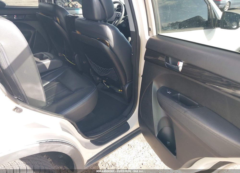 2012 KIA SORENTO LX VIN: 5XYKT4A6XCG193735