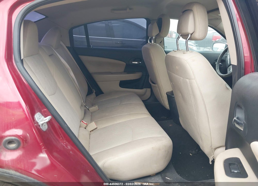 2011 CHRYSLER 200 TOURING VIN: 1C3BC1FG9BN520265