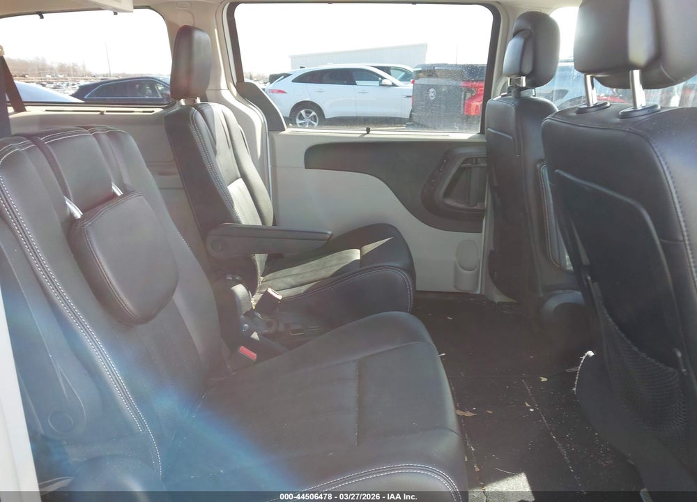 2016 CHRYSLER TOWN & COUNTRY TOURING-L VIN: 2C4RC1CG6GR190495