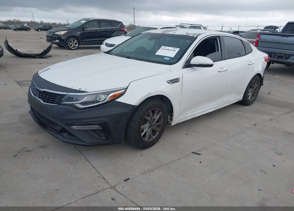 2019 KIA OPTIMA LX VIN: 5XXGT4L32KG325639