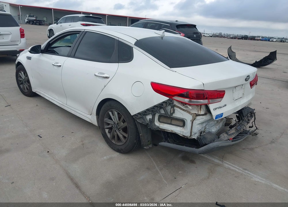 2019 KIA OPTIMA LX VIN: 5XXGT4L32KG325639